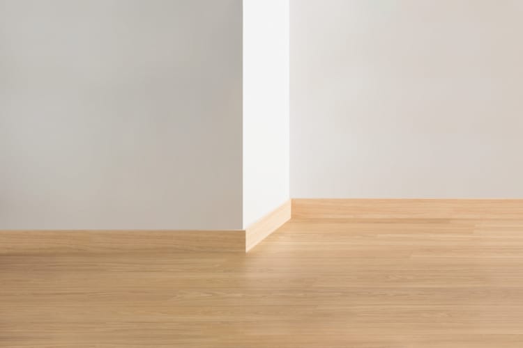 Plinthe stratifié Quick-Step 1659 Chêne Moonlight naturel - 14 x 77 x 2400 mm